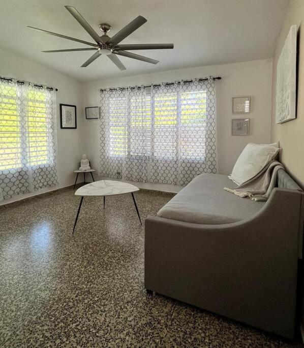 Casita 8 Minutes From Crashboat Beach Aguadilla Exterior foto